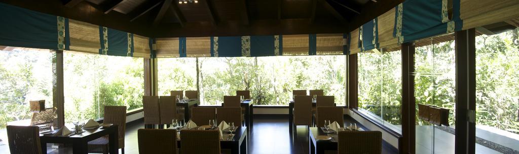 Niraamaya Retreats Cardamom Club Thekkady Exterior foto