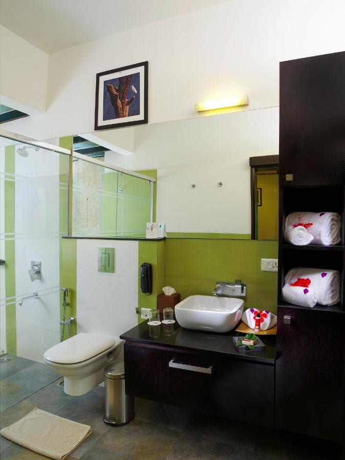 Niraamaya Retreats Cardamom Club Thekkady Exterior foto